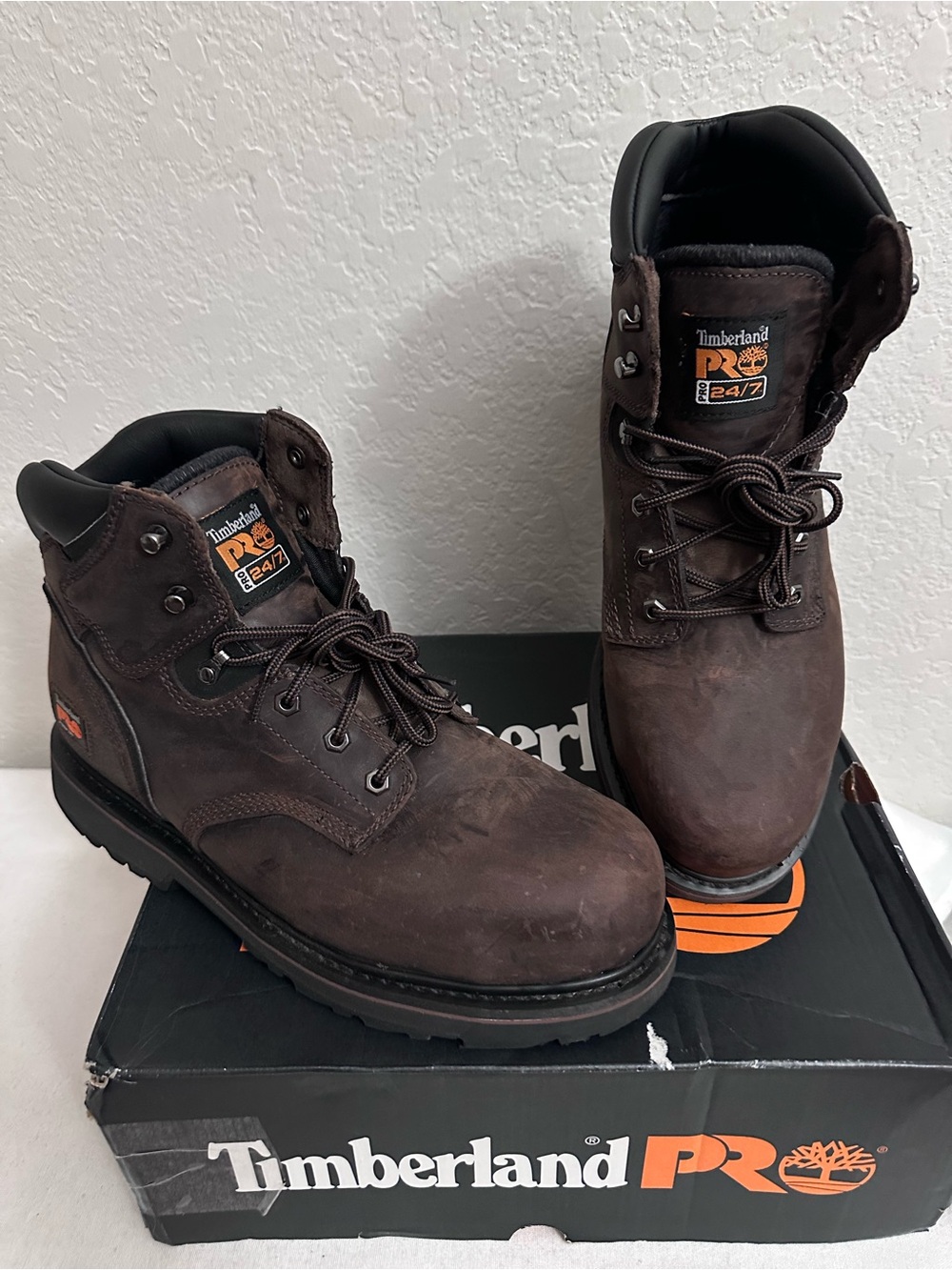 Timberland Men’s PRO® Pit Boss 6" Steel-Toe Work Boot Size 11.5W Brown